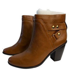 Bar III Women’s Size 8 M Dove Block Heel Zip-up Booties, Banana Bread Brown NIB